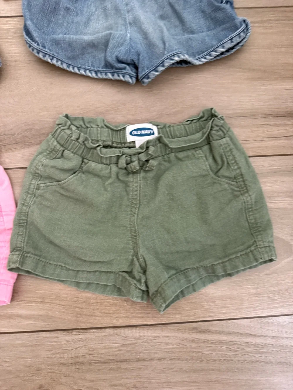 Girls 3T clothing bundle shirts and bottoms